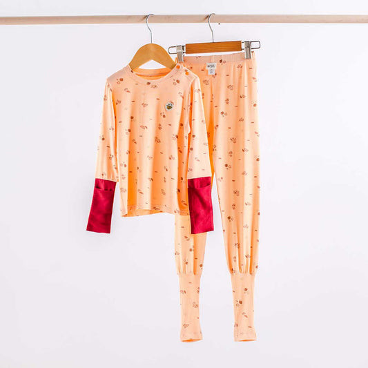 COMFORT Organic Bamboo Long Sleeved Top & Bottom Set in Fruits